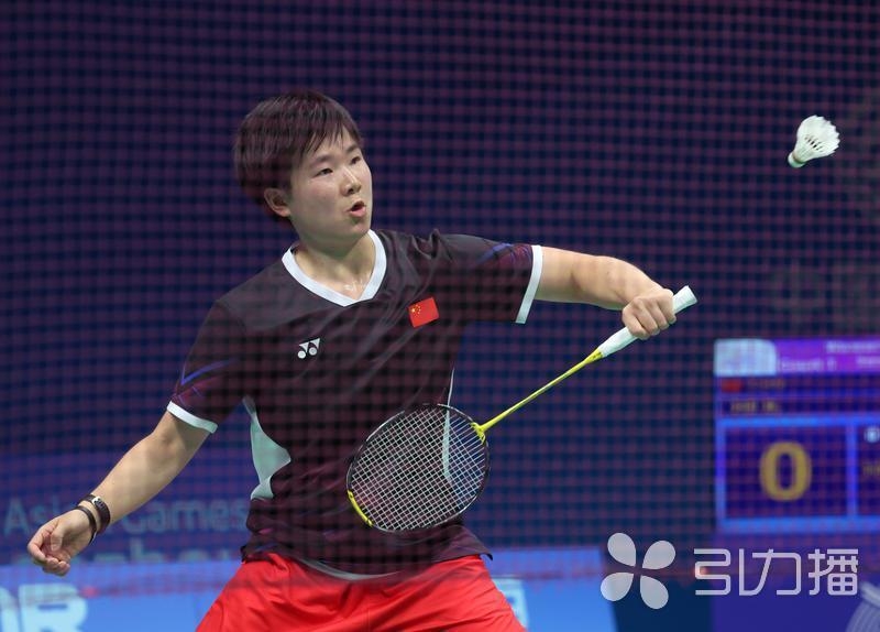 保罗以其冷 保罗以其冷